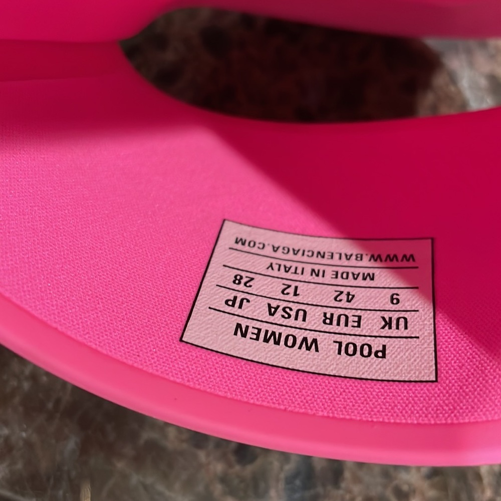 Balenciaga rubber pvc pool slides neon pink logo flats sandals sz 42 - Picture 8 of 10